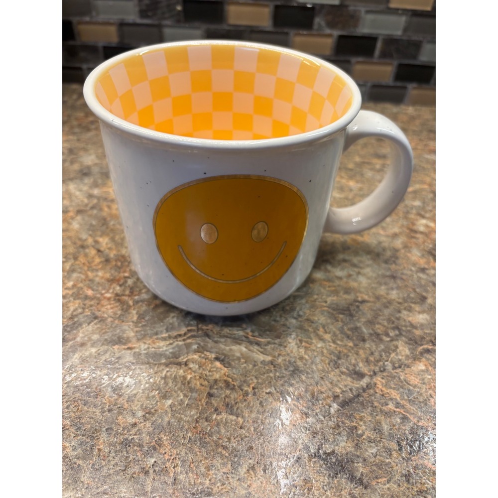 Wandering Moon Oversized Smiley Face Coffee Mug 22oz Yellow Checkered Retro Boho